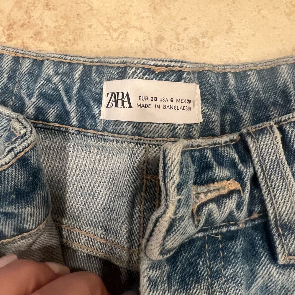 Wide leg jeans